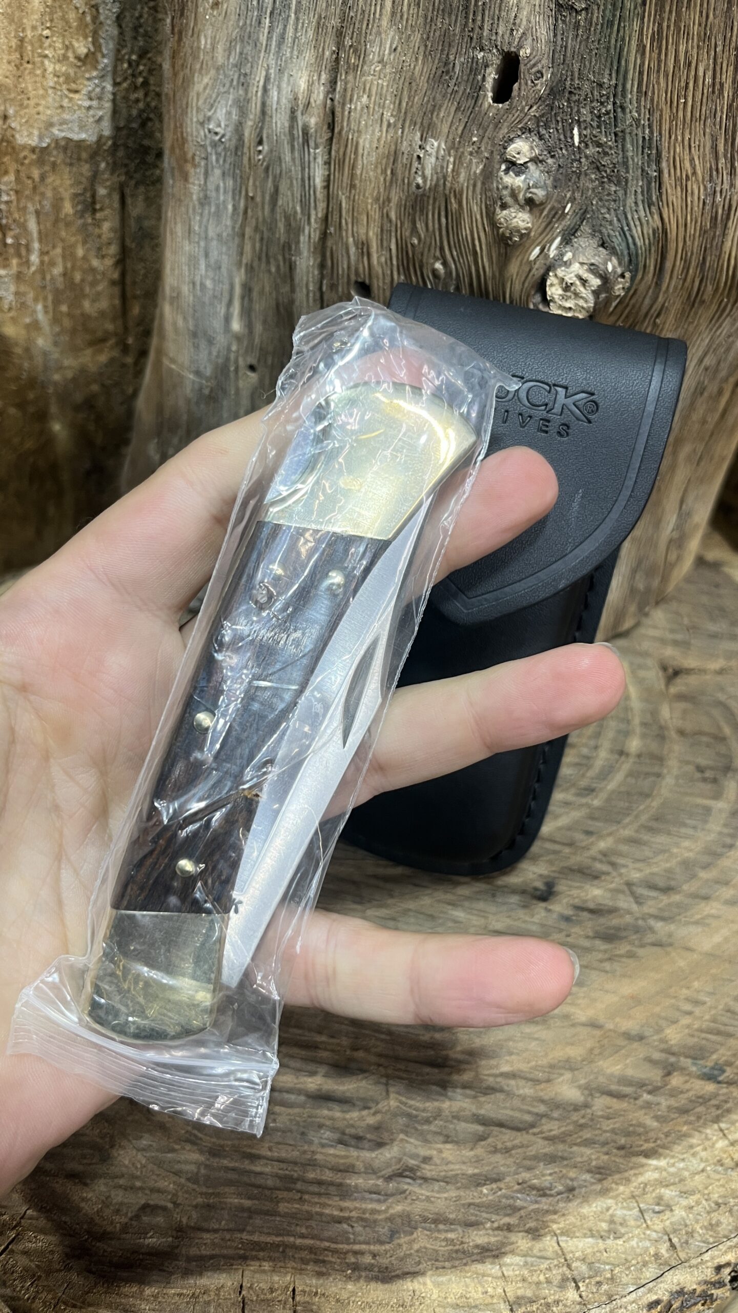 چاقو تاشو باک 110 طرح آمریکایی | BUCK 110C KNIFE U.S.A-3 چاقو تاشو باک 110 طرح آمریکایی | BUCK 110C KNIFE U.S.A-3