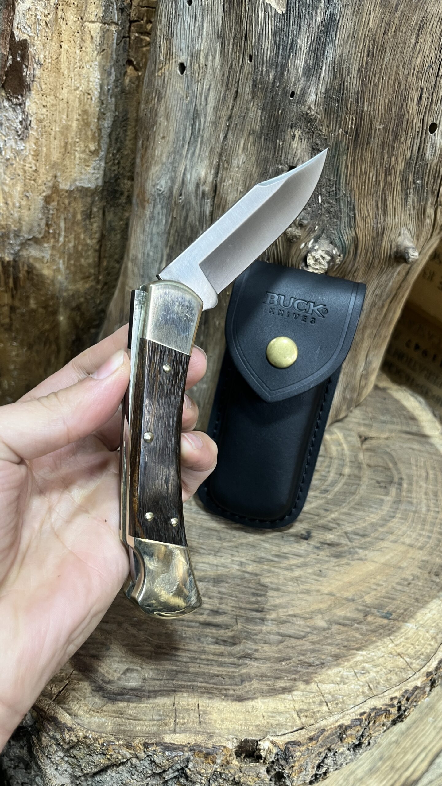 چاقو تاشو باک 110 طرح آمریکایی | BUCK 110C KNIFE U.S.A-5 چاقو تاشو باک 110 طرح آمریکایی | BUCK 110C KNIFE U.S.A-5