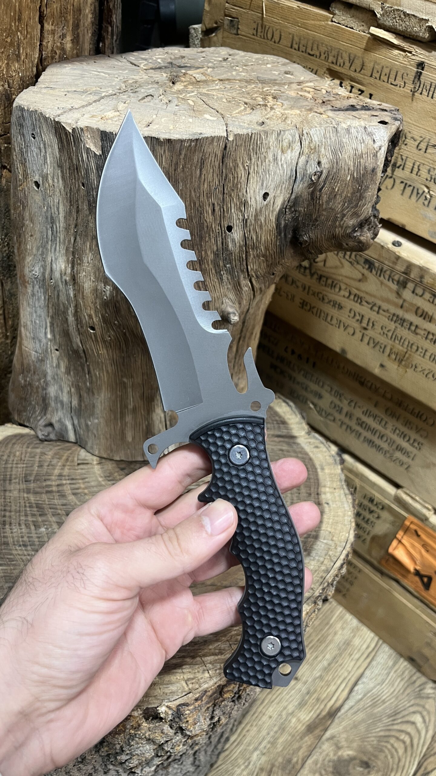 کارد شکاری تاکتیکال | TACTICAL HUNTING KNIFE کارد شکاری تاکتیکال | TACTICAL HUNTING KNIFE